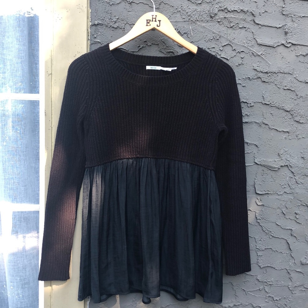 Urban Outfitters | Black Sweater